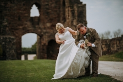 545-Neil-Emma-Tutbury-Castle-GN207632